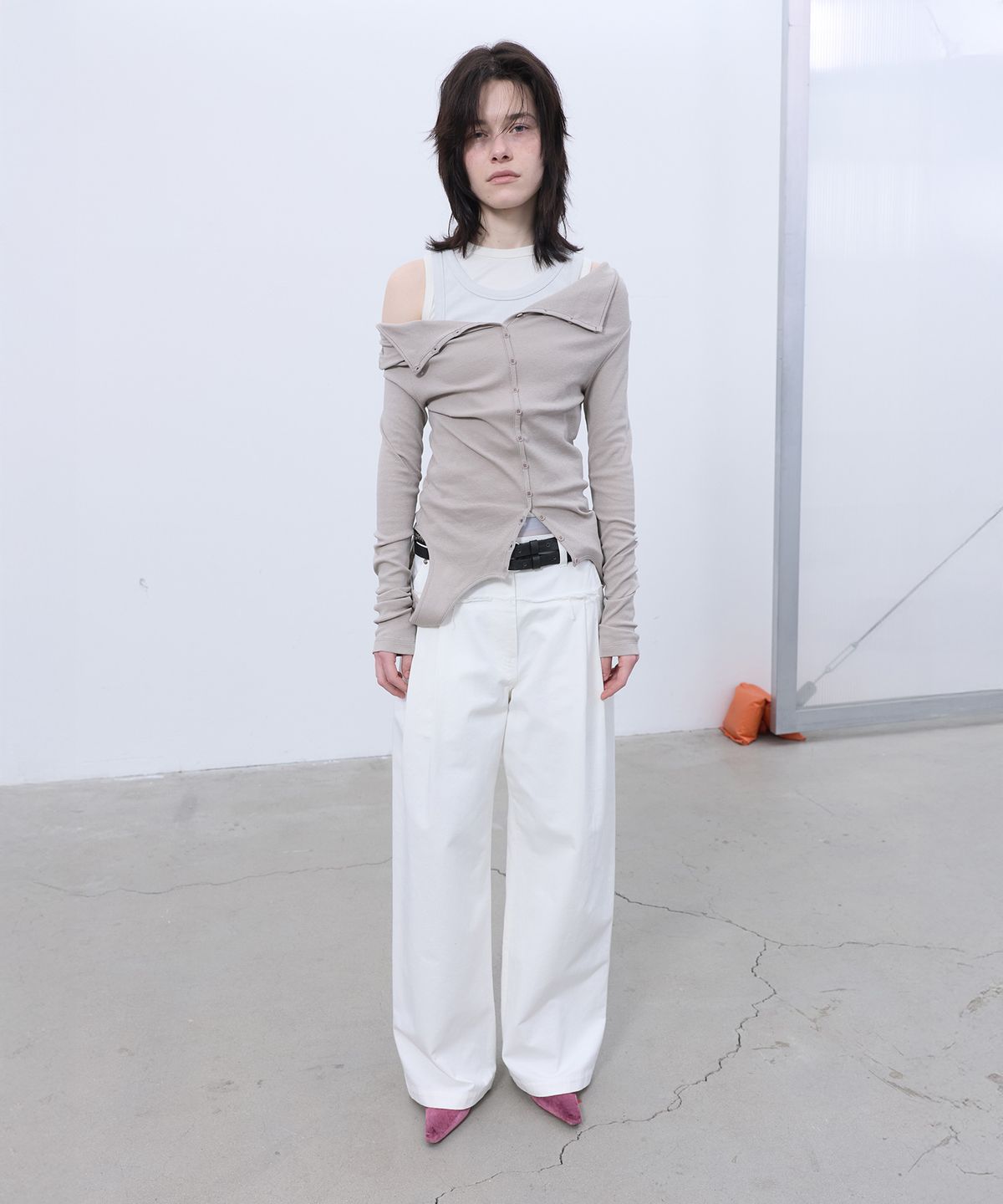 엘씨디씨티엠(LCDC™) TWO-WAY BUTTON-UP TOP (BEIGE)
