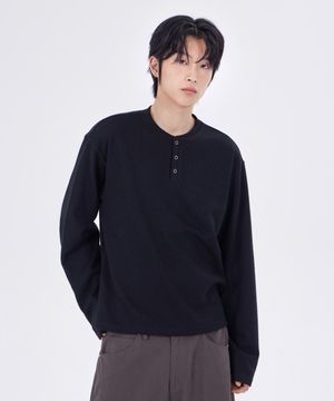 스테디 와플 크롭 헨리넥 티셔츠 블랙