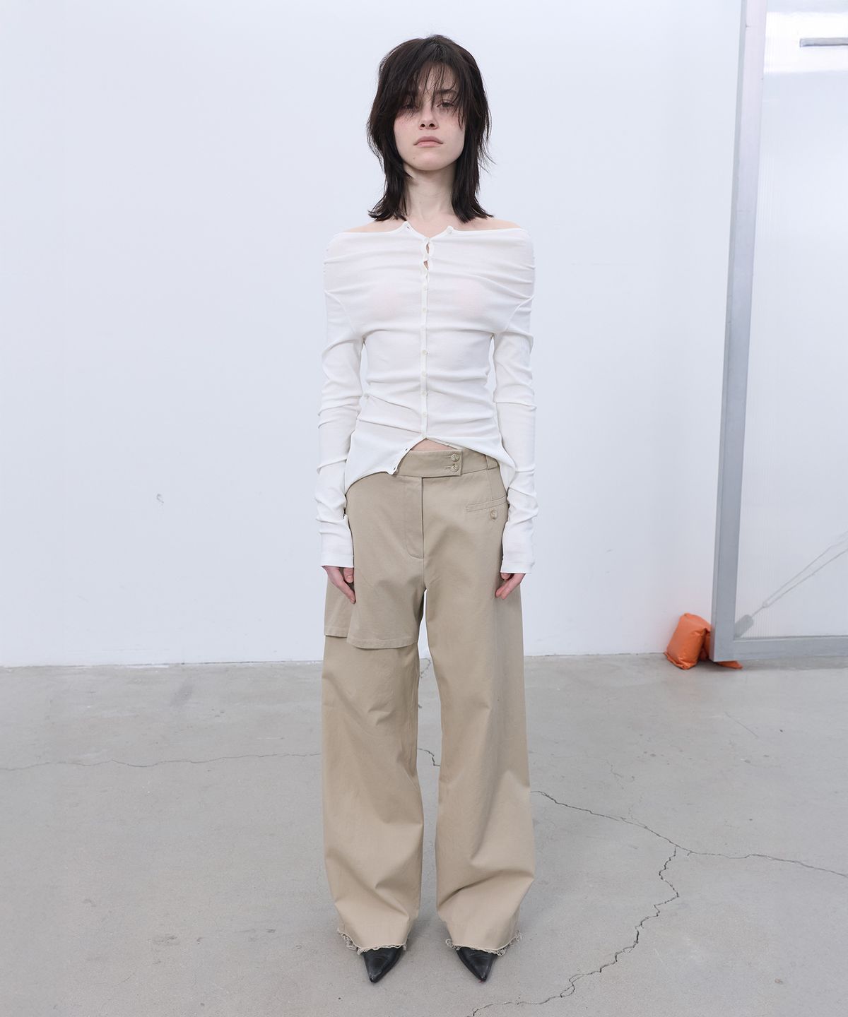 엘씨디씨티엠(LCDC™) OVERLAY STRAIGHT PANTS (BEIGE)