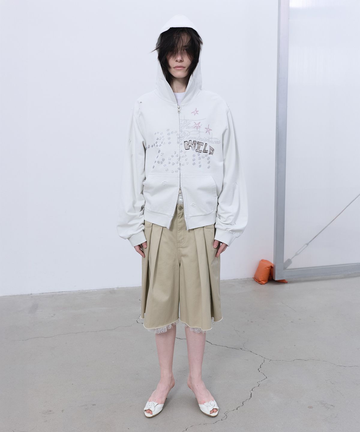엘씨디씨티엠(LCDC™) PRINTED HOOD ZIP-UP (LIGHT BEIGE)