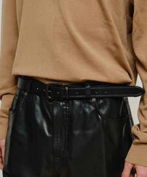 스퀘어 라인 리얼 레더 벨트 [매트블랙]