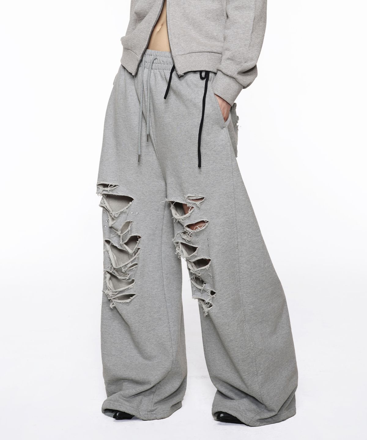 락케이크(ROCKCAKE) Cross Hotfix Damage Jogger - Gray