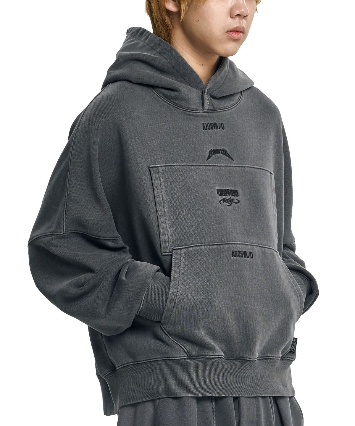 아조바이아조(AJOBYAJO) Dual Pocket Washed Hoodie [CHARCOAL]