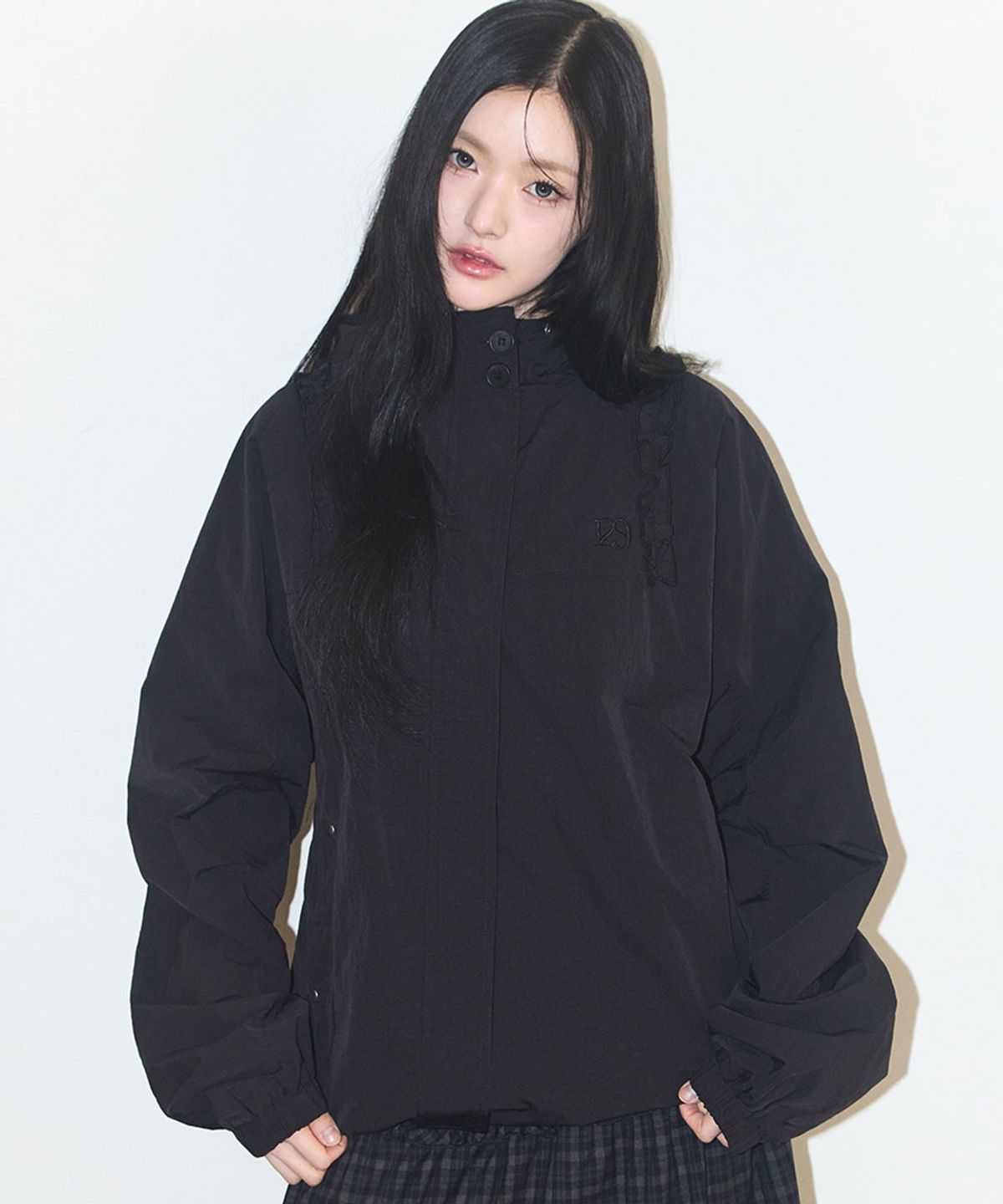 일리고(ILLIGO) 오블리크 프릴 후드 자켓 블랙