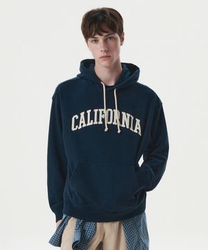 Campus Patch Hoodie / WHMHG2221U