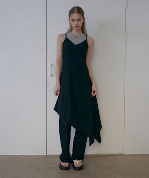 다이애그널 체크 원피스-블랙체크