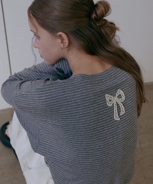 리본 스트라이프 티셔츠-그레이