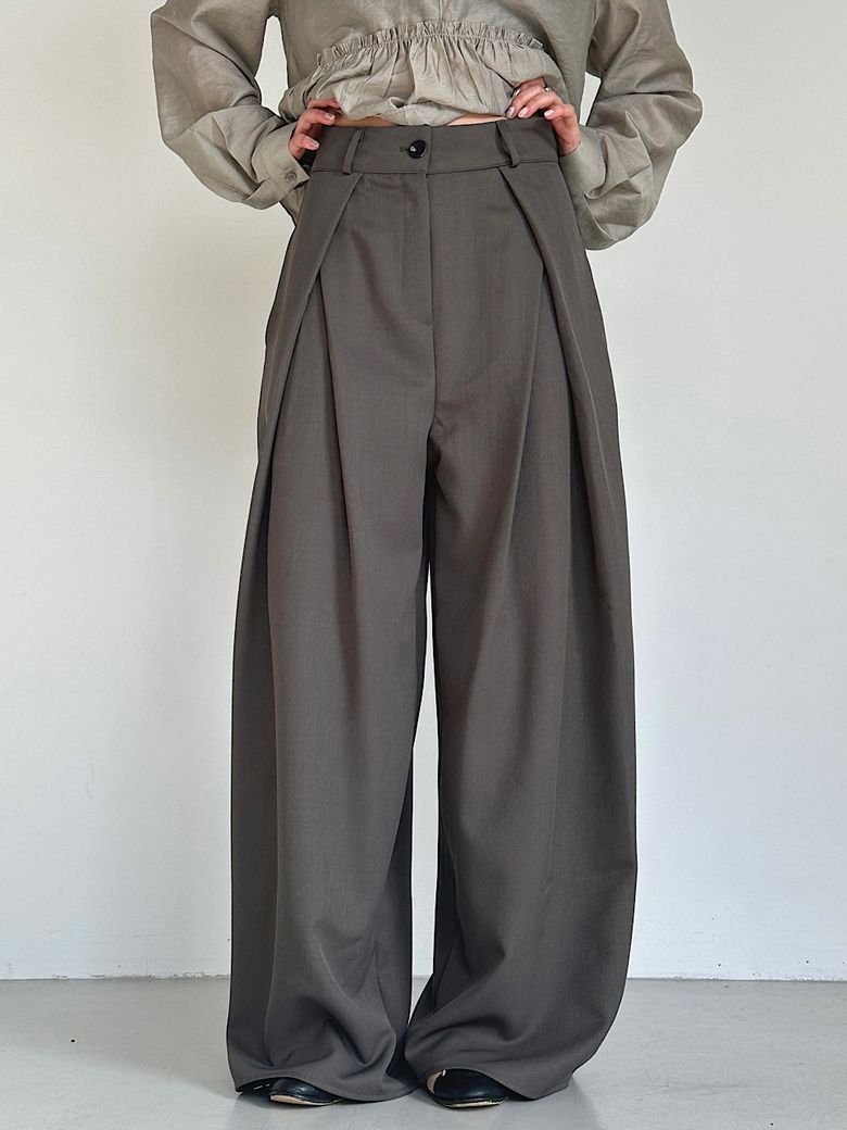 Folded Line Wide Slacks (2C)