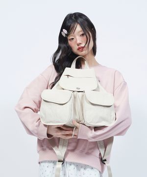 플로럴 로고 라이트 투 포켓 백팩 CREAM