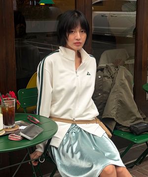 유니 선데이 루즈핏 트랙탑 그린 QR123JFT31