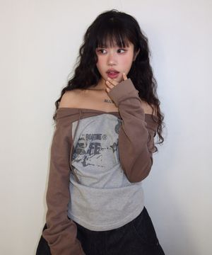 오프숄더 레터링 그래픽 후드 긴팔 티셔츠 GREY