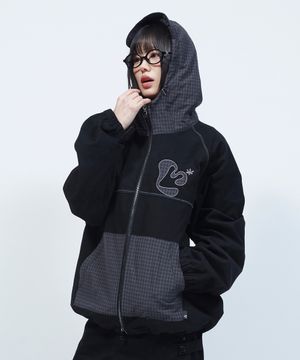아플리케 플로럴 로고 체크 배색 후드 자켓 BLACK