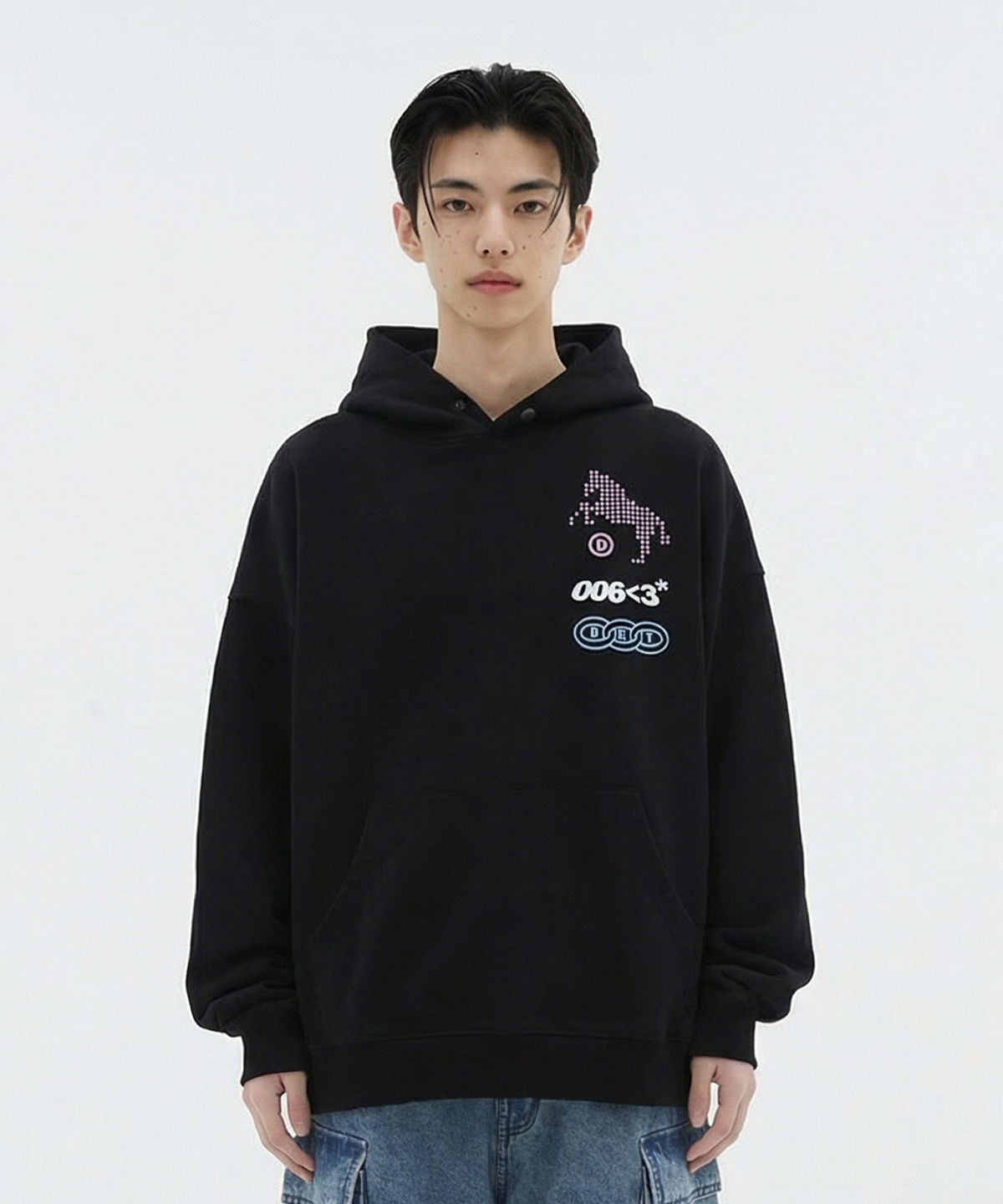 도미넌트(DOMINANT) D&T Horse Graphic Hoodie_Black
