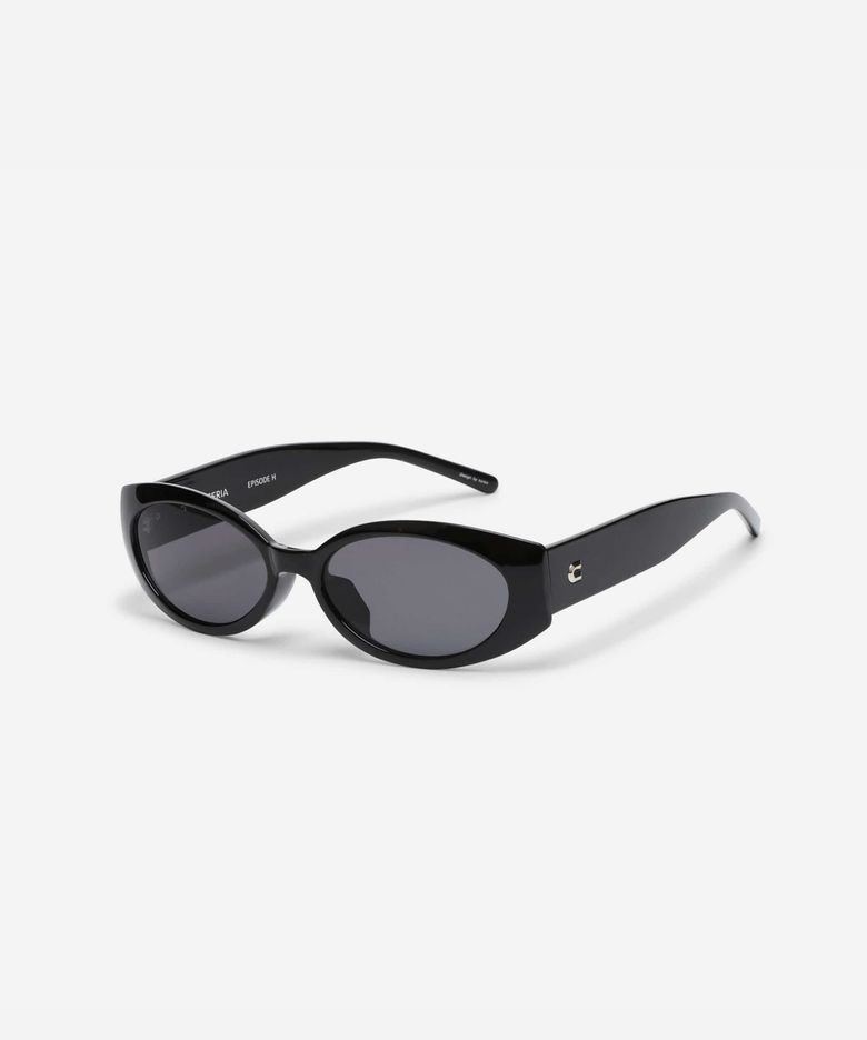 ANTONI · BLACK