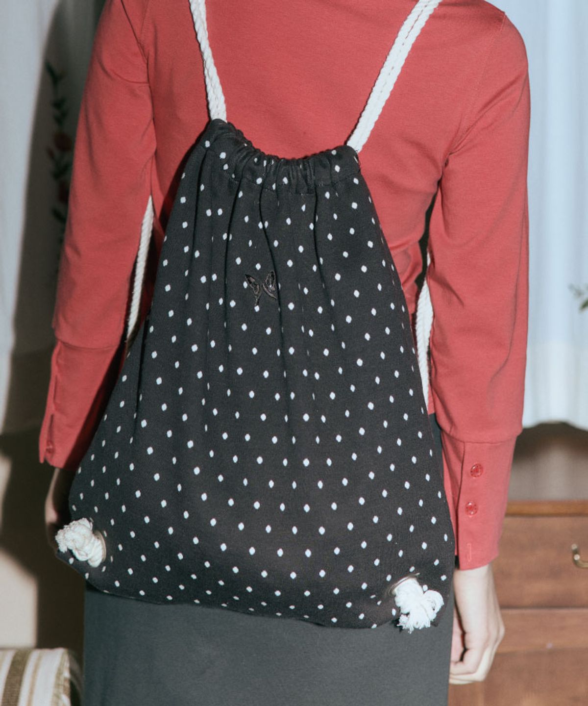구월십일(GUWOLSIBIL) DOT STRING BAG DARK BROWN