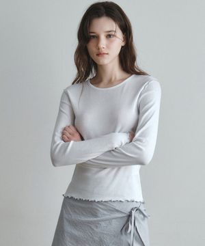 소프트 웨이브 크롭 티셔츠_IVORY(W26TP12)