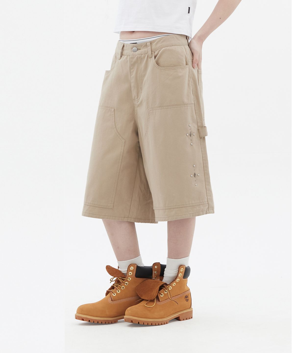 도미넌트(DOMINANT) Stud Carpenter bermuda pants_Beige