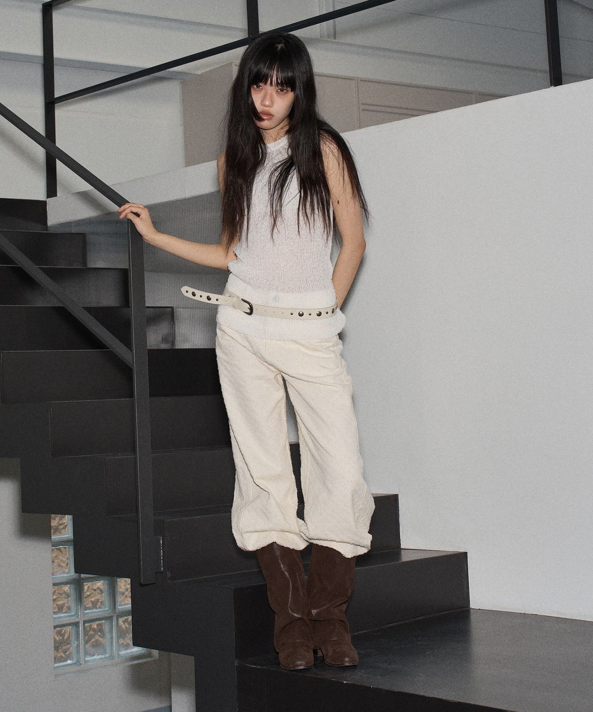 스웨이글로우(SWAYGLOW) 스노우 펀칭 데님팬츠 Cream