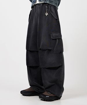 M65 파라슈트 커브드 팬츠_스웻 피그먼트 차콜