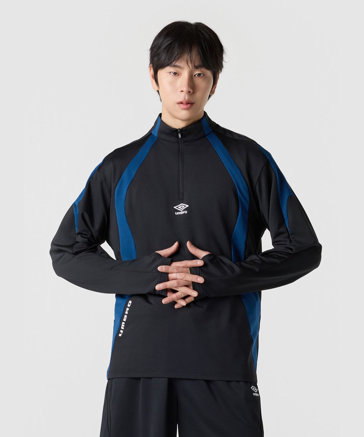 엄브로(UMBRO) PTR 풋볼 트레이닝 하프집업 블랙 UR121SFS39