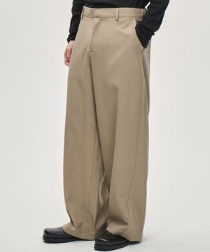 루즈핏 커브드 와이드 슬랙스 (BEIGE)