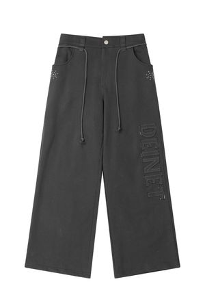 APPLIQUE STUD SWEAT PANTS IN CHARCOAL