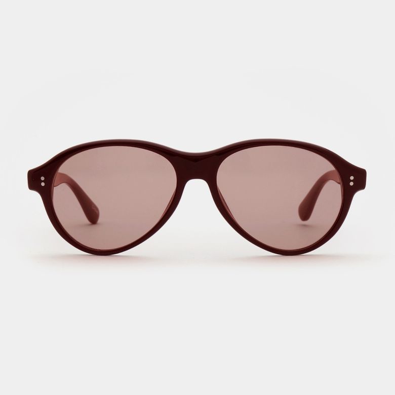 톰 Tome Plum