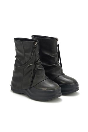 ZIPPER CURVED LINE FLATFORM BOOTS IN BLACK