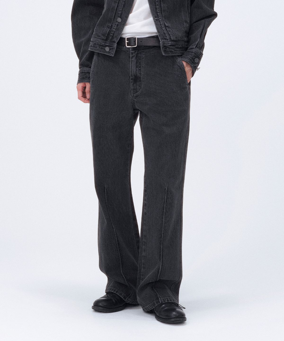 미세키서울 맨(MISEKISEOUL MEN) Pleats pocket flare jeans BLACK