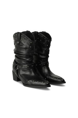STUD WESTERN BOOTS IN BLACK