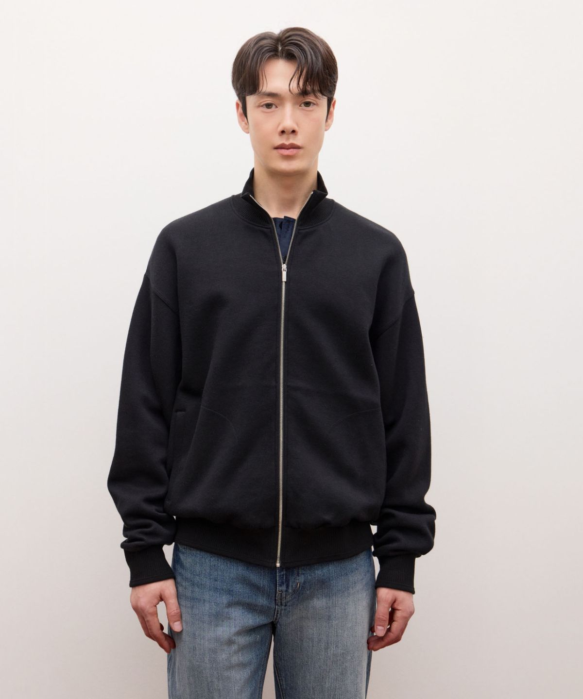 질스튜어트뉴욕 맨(JILLSTUART NEWYORK MEN) [NEW YORK SWEAT] UrbanShell 트랙집업 - 블랙(JNTS6A801BK)
