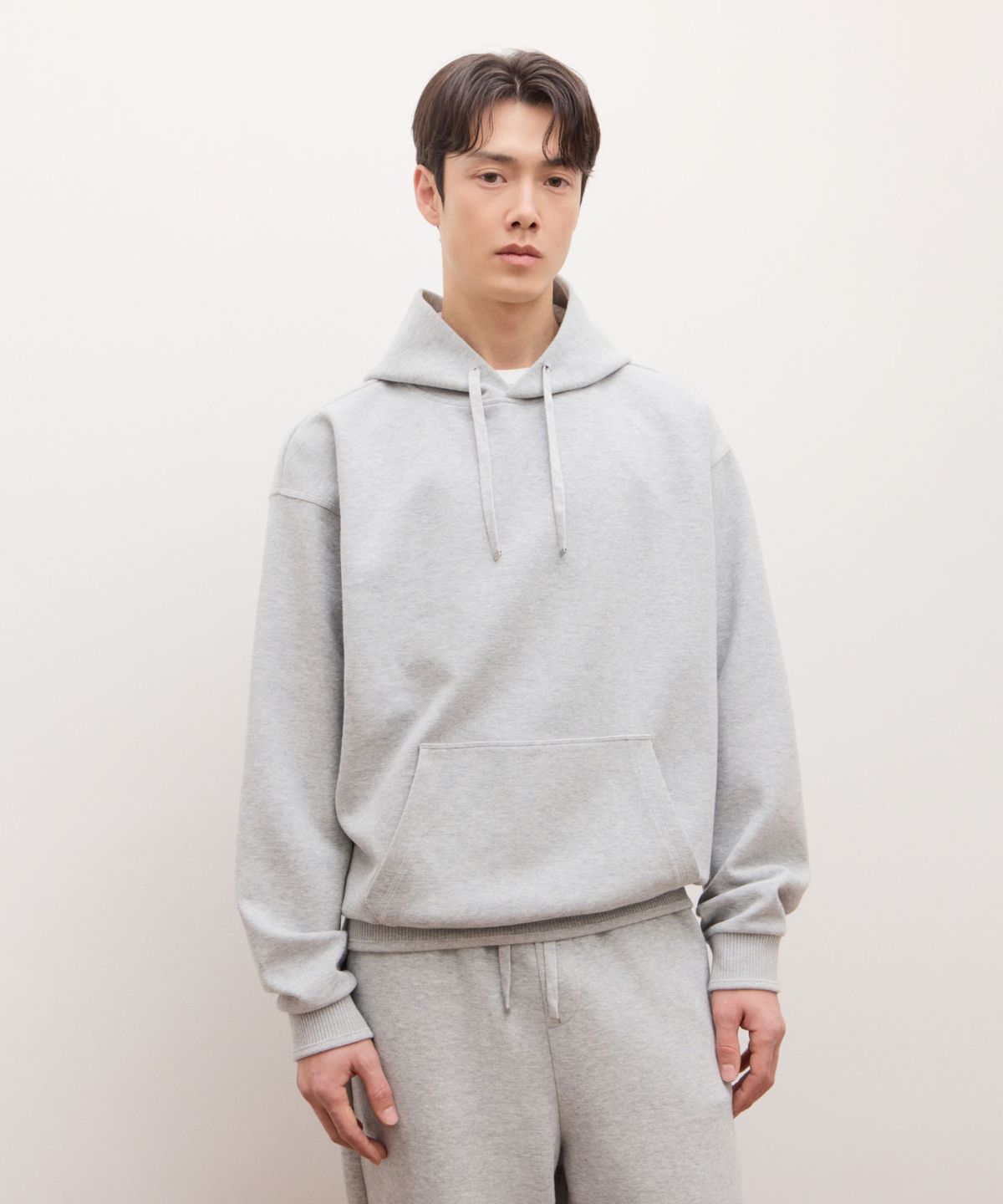 질스튜어트뉴욕 맨(JILLSTUART NEWYORK MEN) [NEW YORK SWEAT] UrbanShell 후드티 - 라이트그레이(JNTS6A813G1)