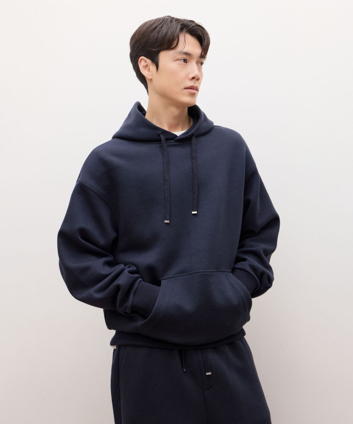 질스튜어트뉴욕 맨(JILLSTUART NEWYORK MEN) [NEW YORK SWEAT] UrbanShell 후드티 - 다크네이비(JNTS6A803N3)