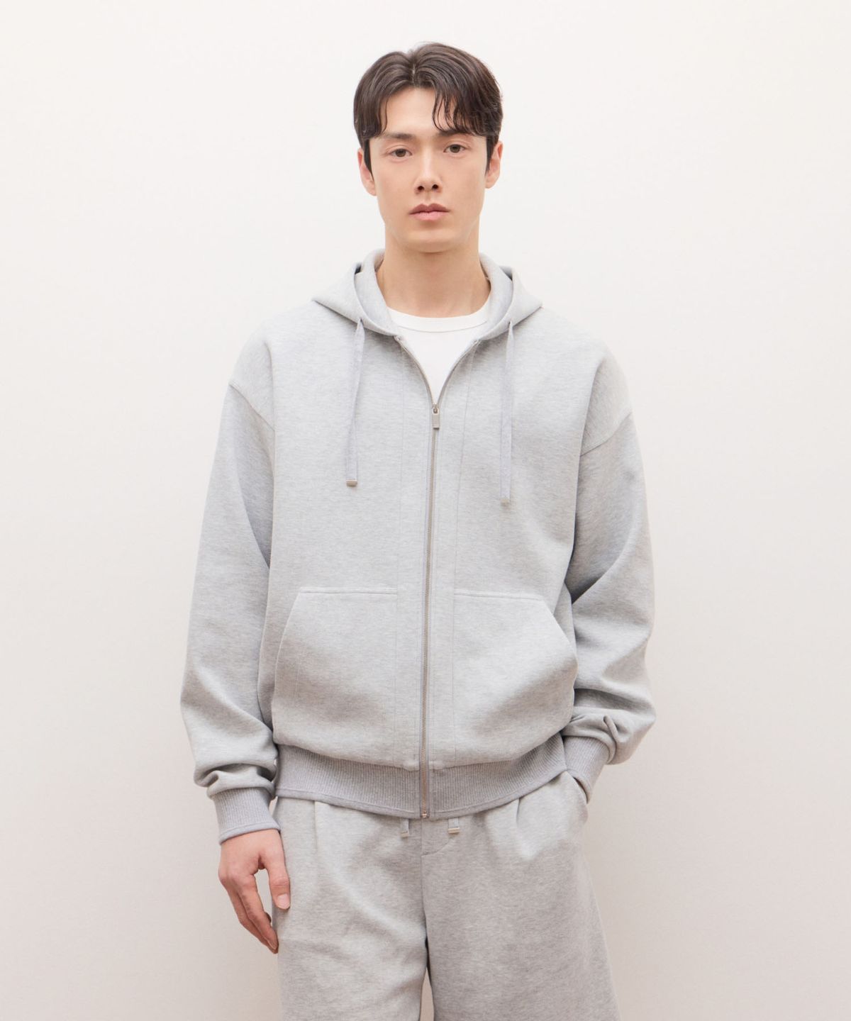 질스튜어트뉴욕 맨(JILLSTUART NEWYORK MEN) [NEW YORK SWEAT] UrbanShell 후드집업 - 라이트그레이(JNTS6A812G1)