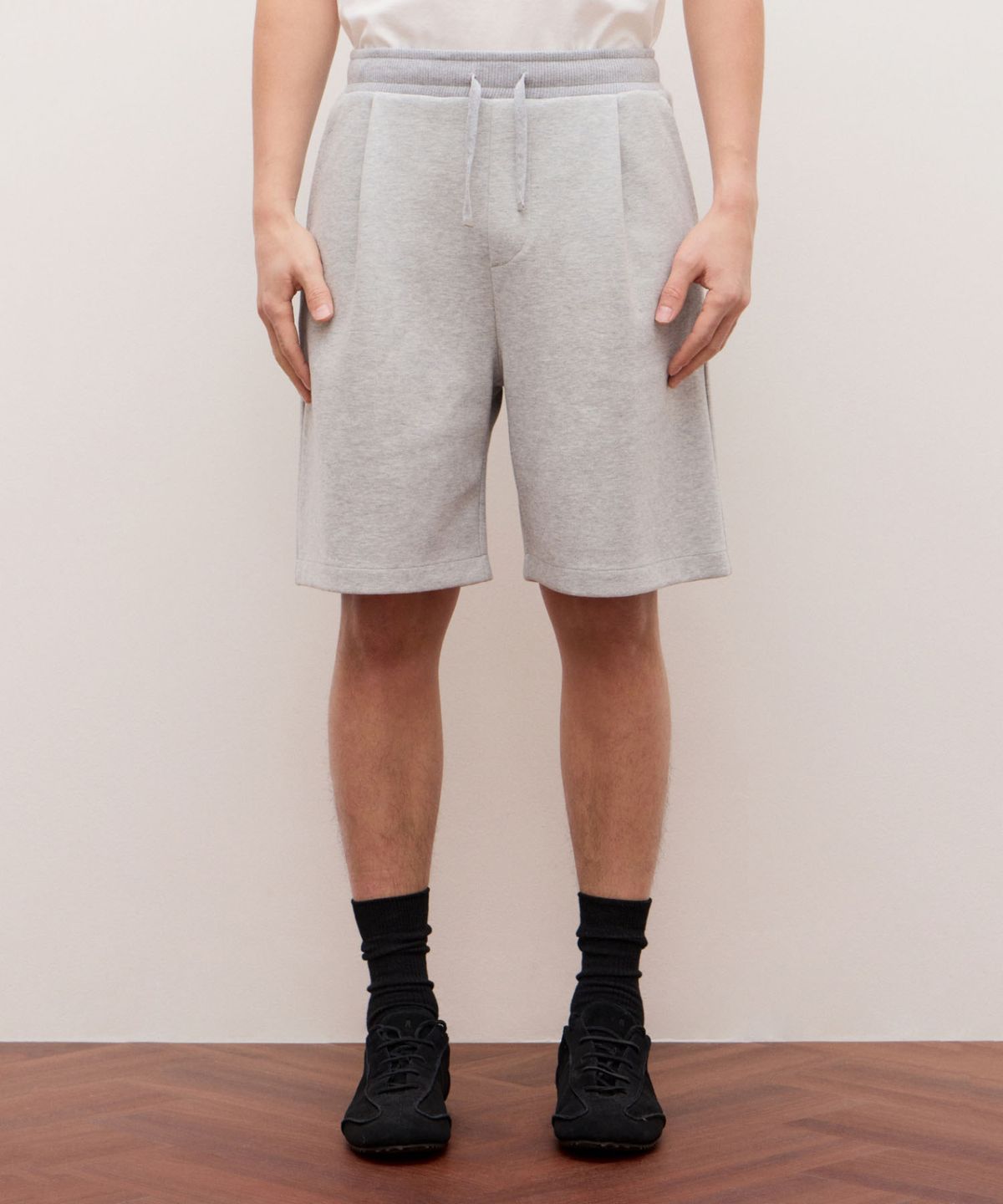 질스튜어트뉴욕 맨(JILLSTUART NEWYORK MEN) [NEW YORK SWEAT] UrbanShell 하프팬츠 - 라이트그레이(JNPA6A813G1)
