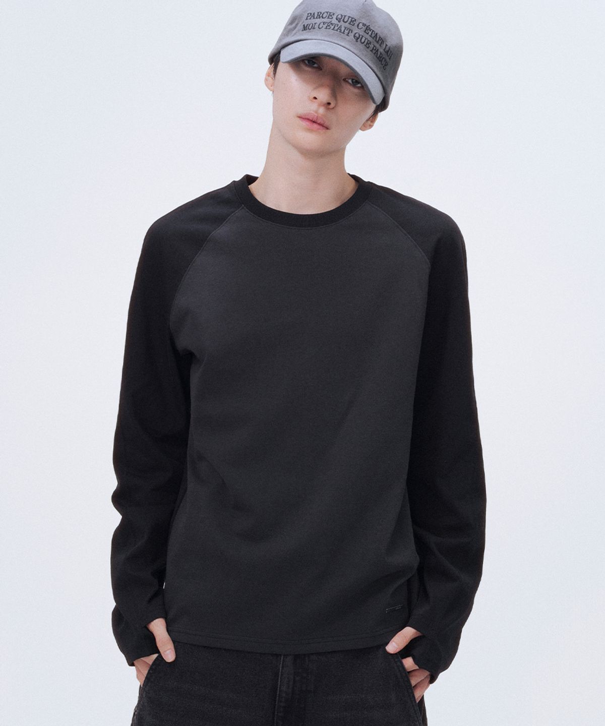미세키서울 맨(MISEKISEOUL MEN) Two-tone raglan long sleeve BLACK