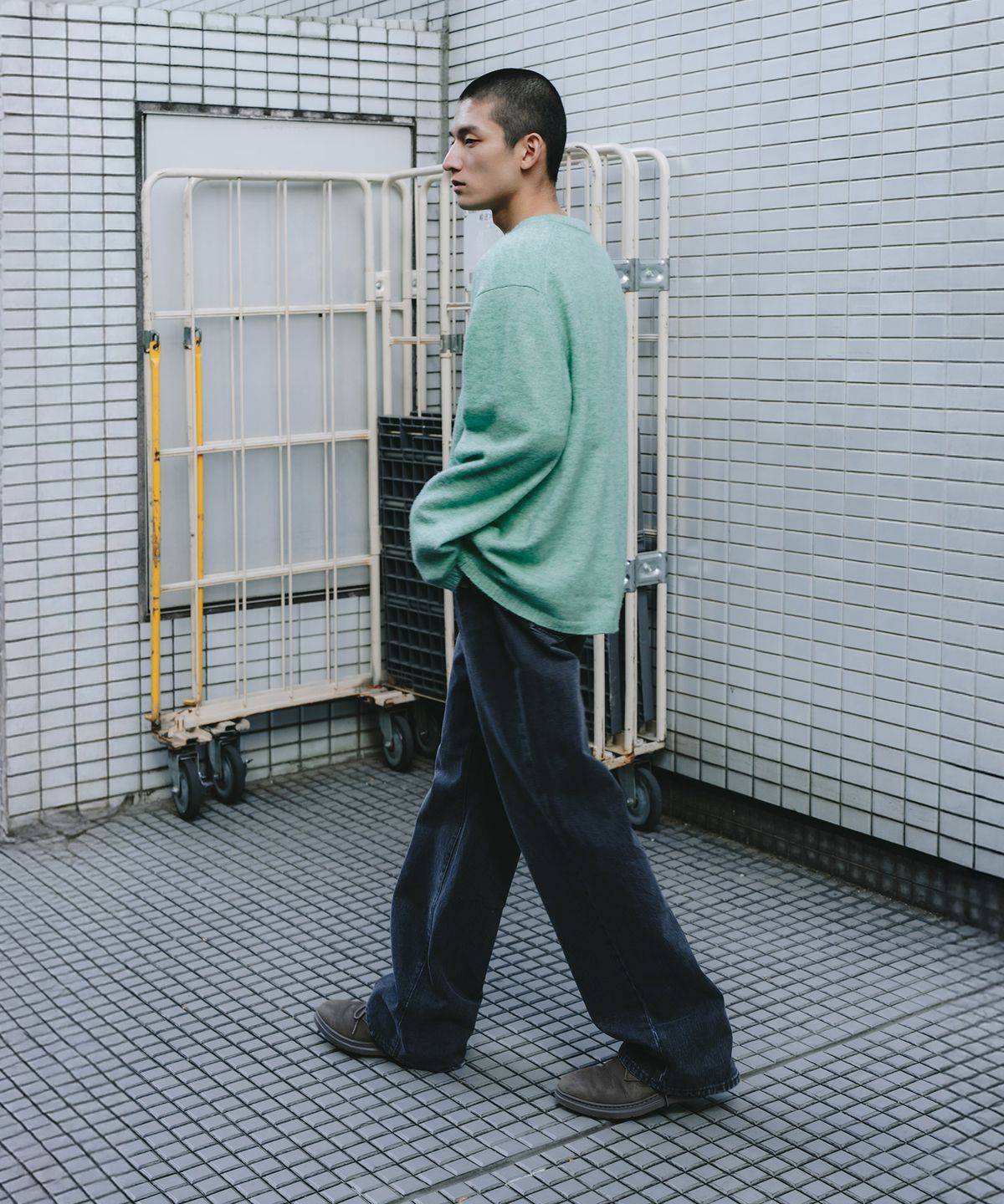 플랙(PLAC) [KUROKI] FLARED DENIM_BLACK WASHED