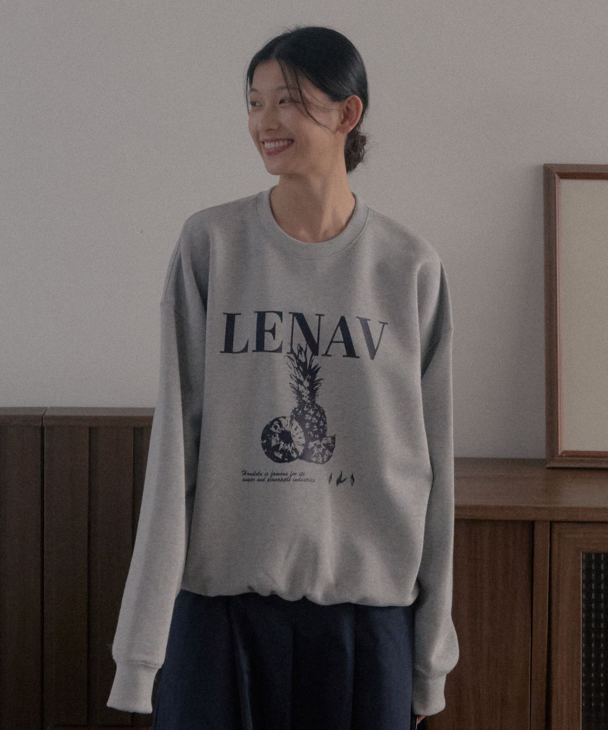 르나브(LENAV) Found Sweat shirt (그레이 네이비)