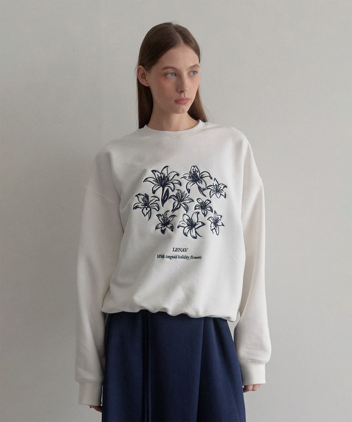 르나브(LENAV) esy Sweat shirt (화이트)