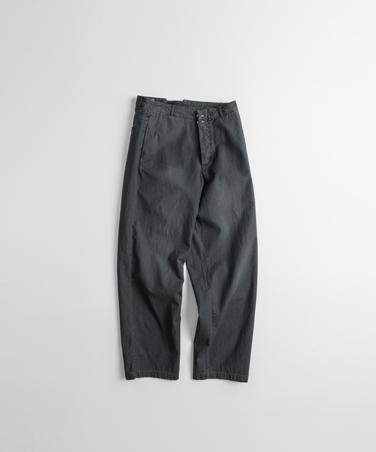 비헤비어(BEHEAVYER) DYED C/L FRENCH TROUSERS faded black