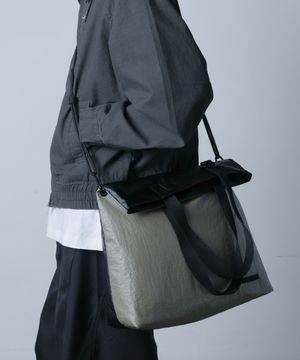 라센트 투톤 토트백_카키/블랙