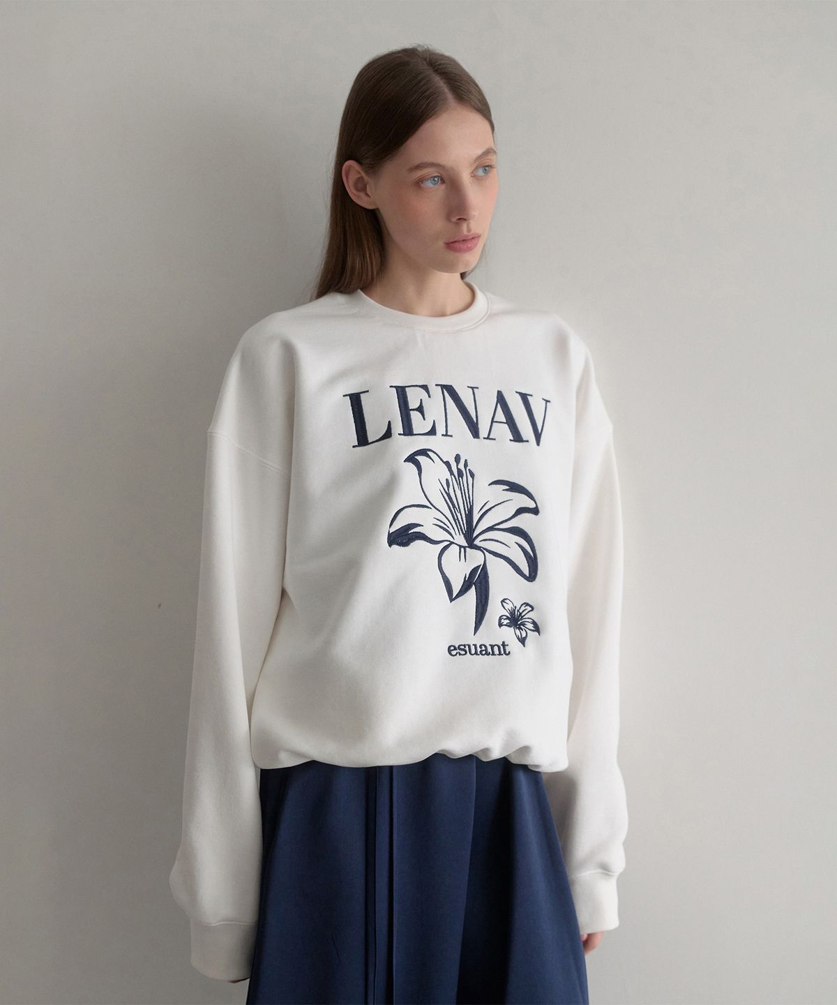 르나브(LENAV) Les Sweat shirt (화이트)