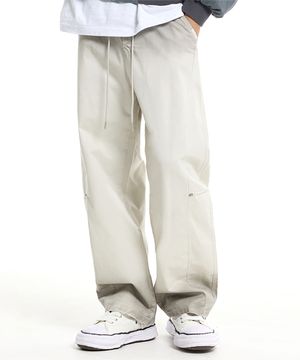 피그먼트 절개 리벳 코튼 밴딩 팬츠 아이보리