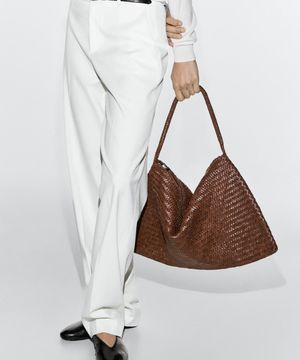 라지 브레이디드 나파 레더 사첼 백