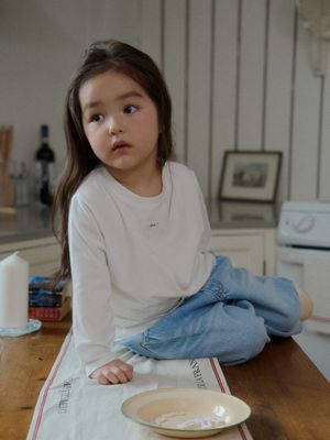 SIMPLE MODAL TEE_IVORY