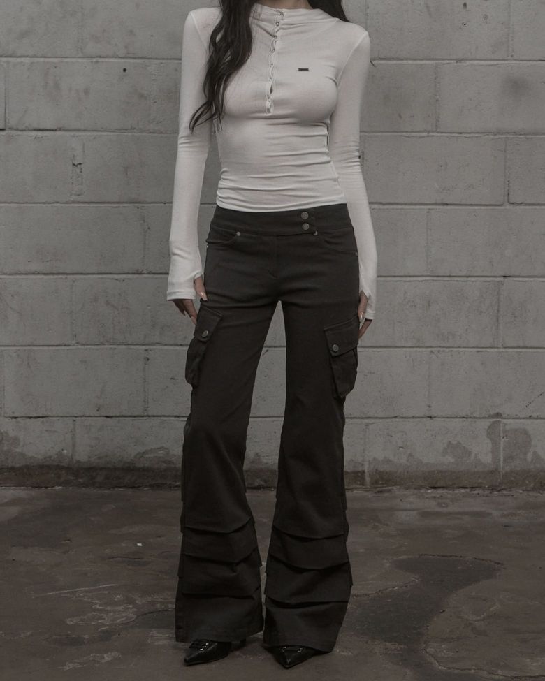 Cargo Shirring Bootcut Pants (charcoal)