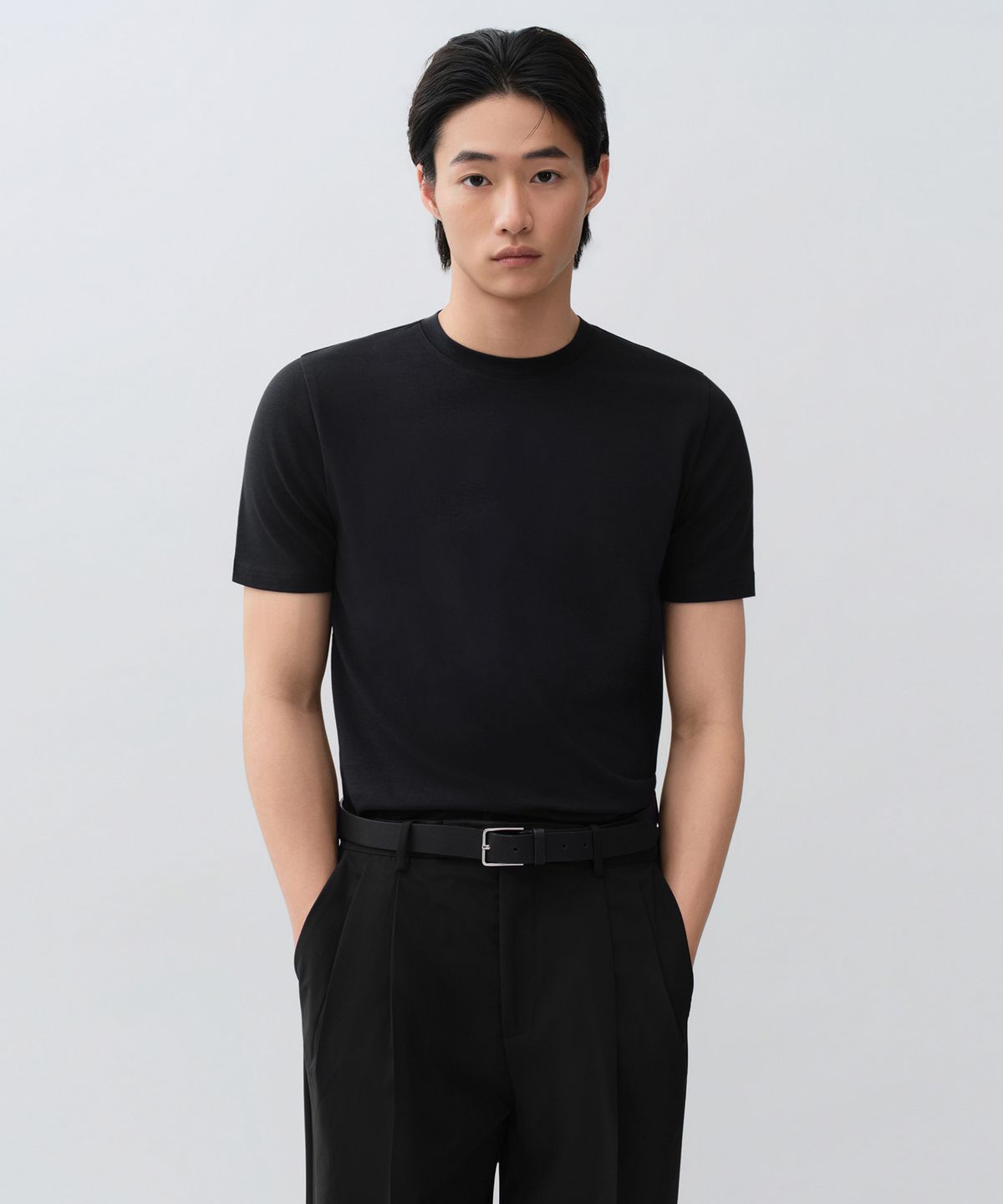 무신사 스탠다드(MUSINSA STANDARD) [쿨탠다드] 머슬 핏 티셔츠 [블랙]