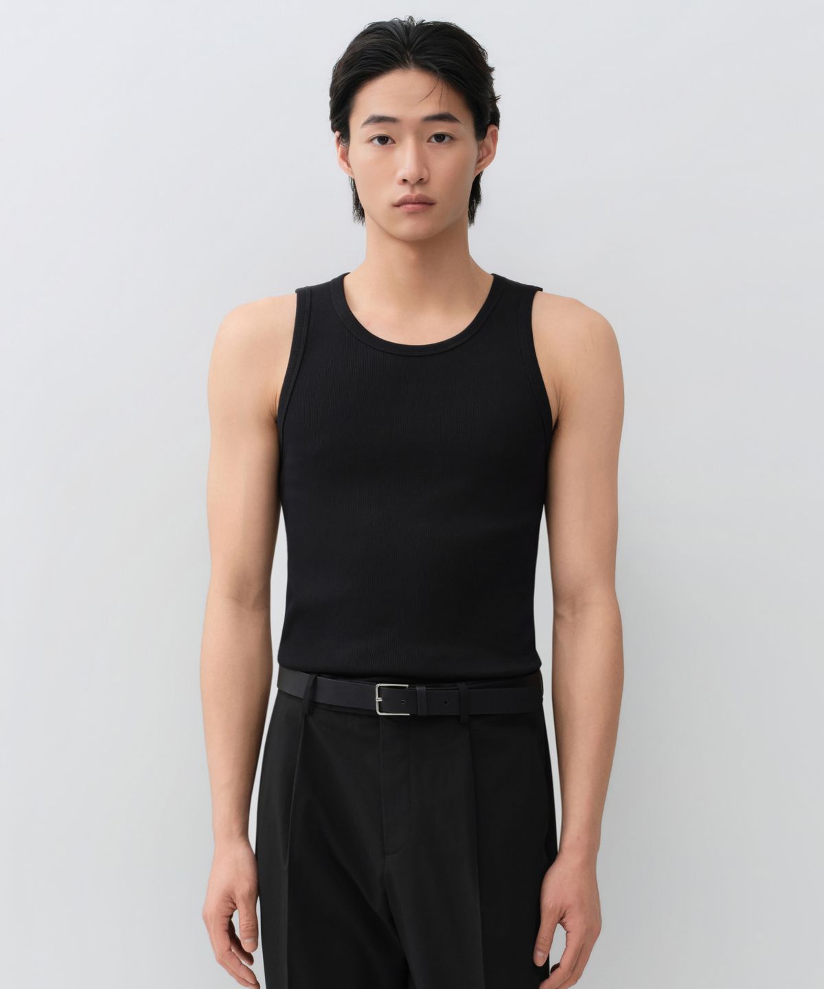 무신사 스탠다드(MUSINSA STANDARD) [쿨탠다드] 에센셜 탱크 탑 [블랙]