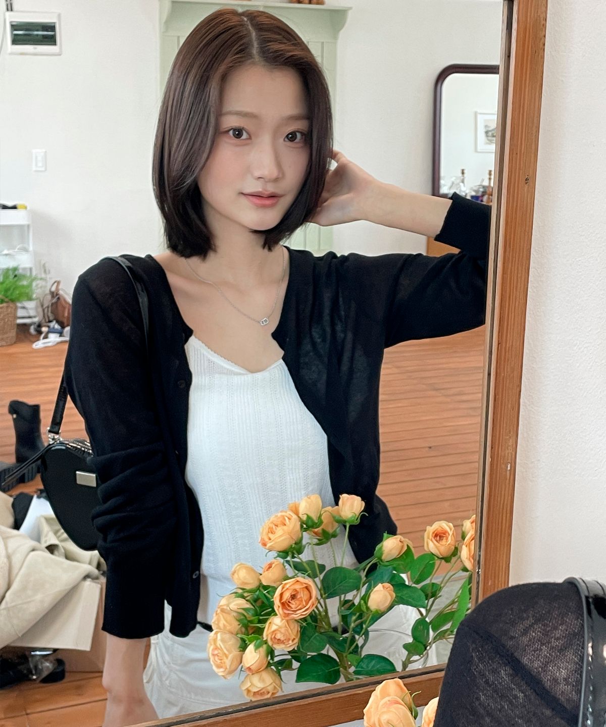 몽돌(MONGDOL) [SET] 린넨 시스루 가디건 & 슬리브리스 블랙 MDCD050BLACK