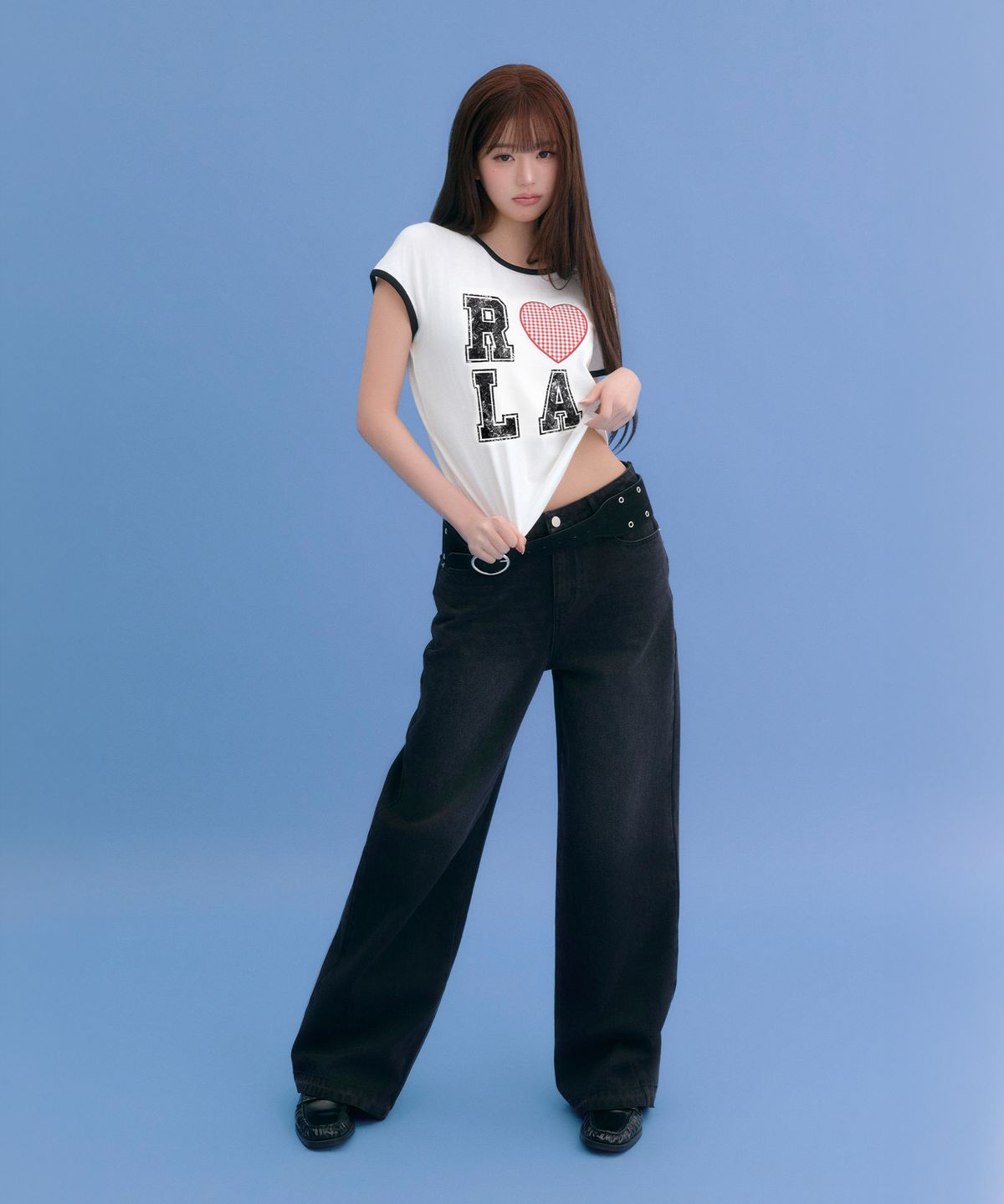 로라로라(ROLAROLA) BACK SEAM DENIM PANTS BLACK